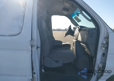 2011 Ford E-250 Commercial из США, поврежденный, VIN 1FTNE2EWXBDA49847